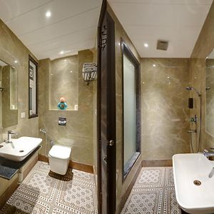 Family Suite City View
